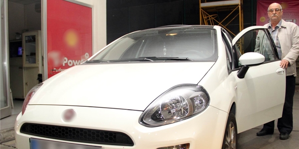 Sıfır aldığı otomobilin 5 ayrı hasarı çıktı!