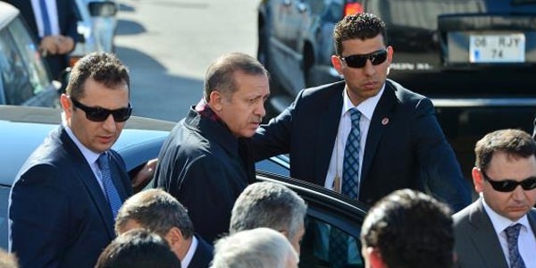 Erdoğan'a suikast girişimi davası başladı