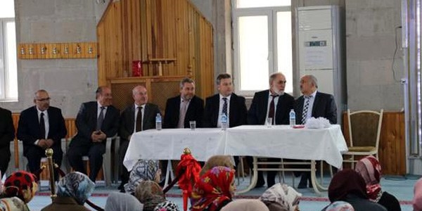 'Camide siyaset' iddiasına Diyanet'ten inceleme