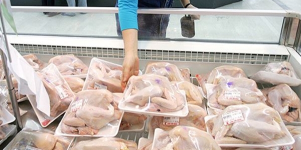 Spermarketlerde satlan tavuklarda lmcl virs!