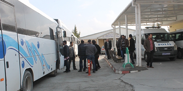 MAÜ'da 33 kişi serbest bırakıldı