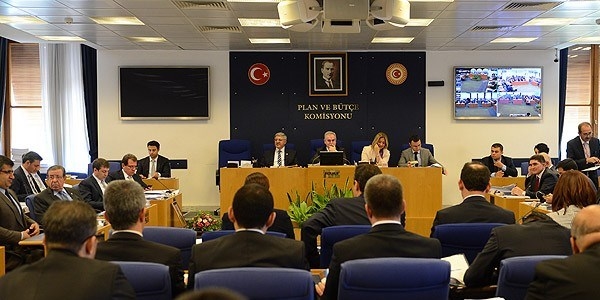 Sağlık Bakanlığı'nın bütçesi görüşülüyor