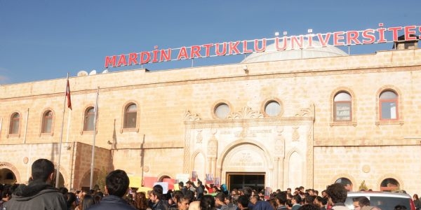 MAÜ'deki yolsuzluk iddiasıyla ilgili 29 kişiye tutuklama talebi