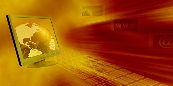 Gözümüzü kırpınca online olacağız