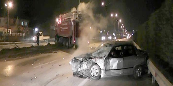 Yangına giden itfaiye kaza yaptı: 3 yaralı