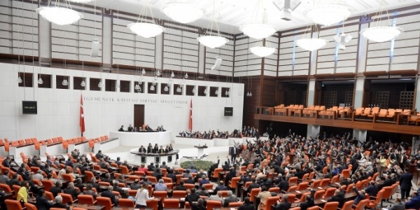 Meclis'in bugünkü gündemi belli oldu