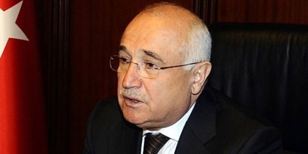 Cemaate 2007 yılında isyan eden Bakan!