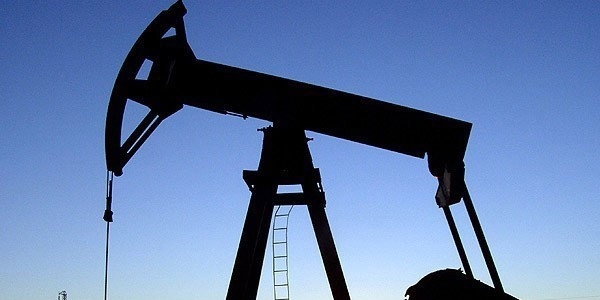 Petrol fiyatlar OPEC kararyla sert dt