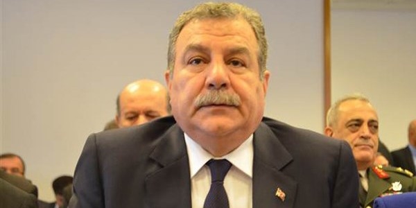 Eski Bakan Güler komisyona ifade verdi