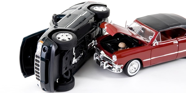Otomobiller acil durumda çağrı yapacak