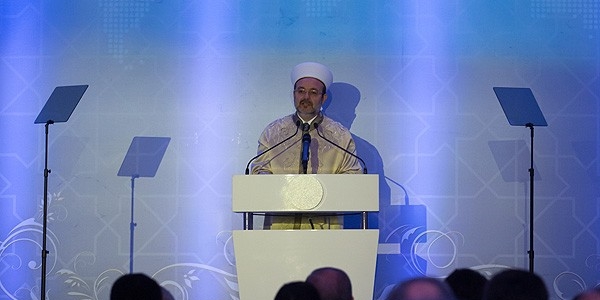 Görmez: Yüksek din öğretimi problematiği var