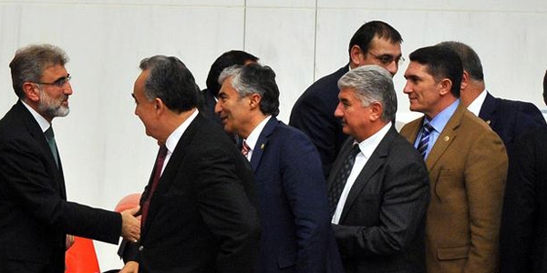 Taner Yıldız hakkındaki gensoru reddedildi