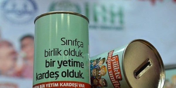 52 sınıf 52 yetime sponsor oldu