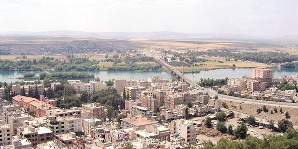 Şanlıurfa Ceylanpınar ilçesi satışa çıkarılıyor