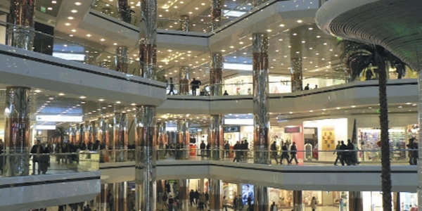 Perakendecilerin çalışma saatine vali karar verecek