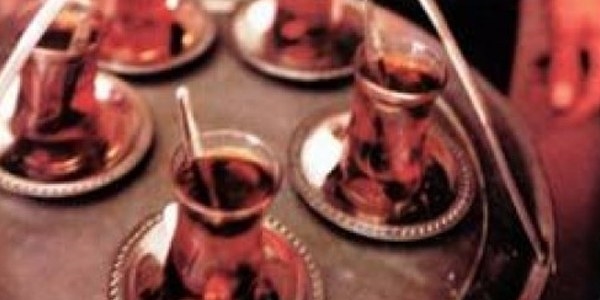 Meclis'teki MGK brifinginde çaycılara özel izin