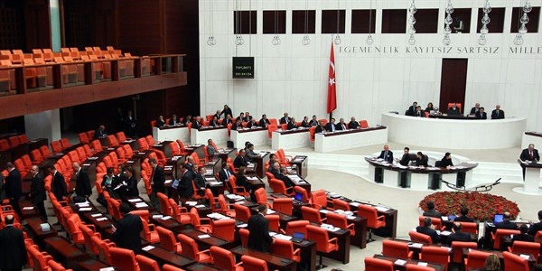 Meclis'in bugünkü gündemi belli oldu