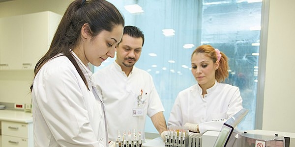 Kadrosu devlette olan hoca vakıfta 2 yıl çalışabilir