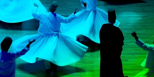 Uluslararası bir düğün: Şeb-i Arus