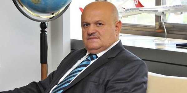 Hamdi Topçu eski vekilden tazminat kazandı