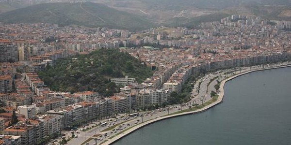 zmir'de tramvay gzergahnda deiiklik