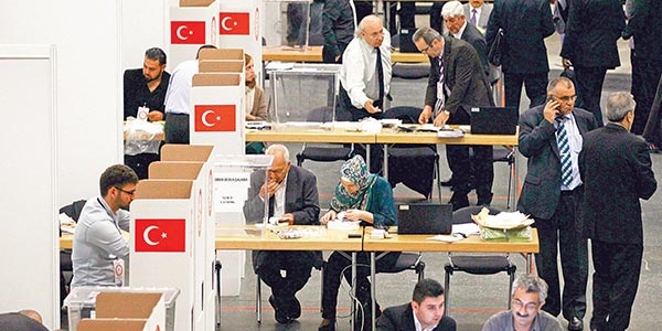 Yurtdışında oy kullanma sistemi değişiyor...