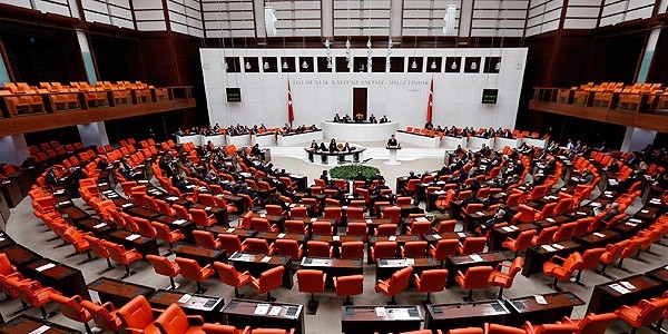 Bütçe üzerinde 113 saat konuşuldu