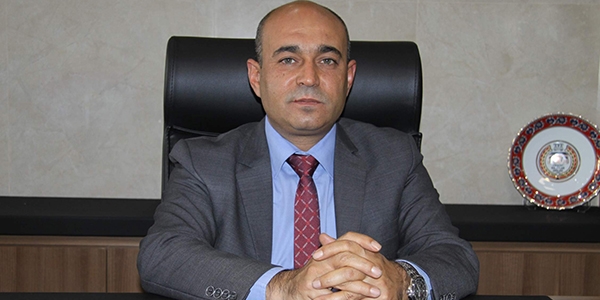 Bu ilde avukatlar 1 gün iş bakraktı