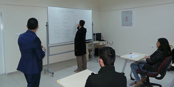 Doktor adayları Kürtçe öğreniyor