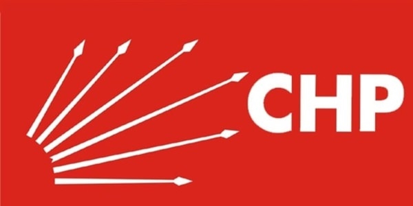 CHP'de adaylık istifaları