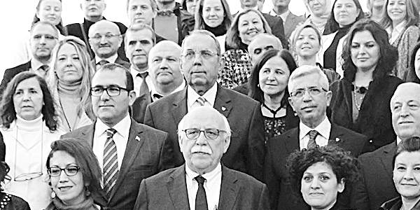 Ücretli öğretmenler kurslarda ders verebilir