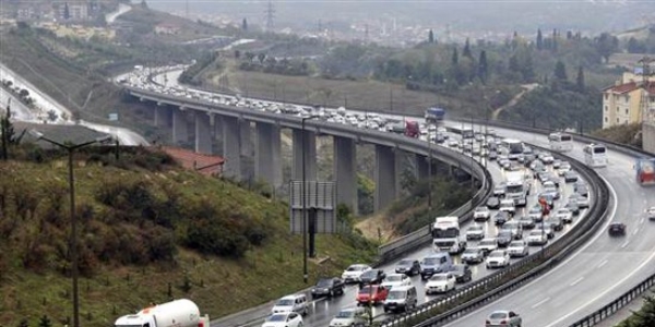 Trafiğe çıkanlar bu saatlere dikkat!