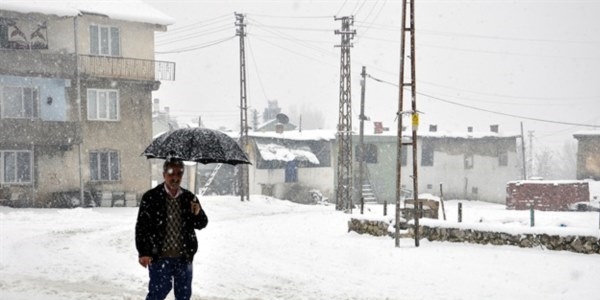 Ankara'da kar yağışı
