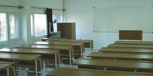 Bakanlık, öğrenci alan dershanelerin tespiti için çalışma başlattı