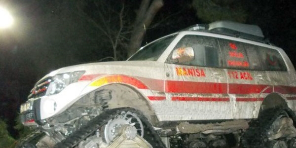 Kar ambulansını taşıyan çekiciye fazla yük cezası