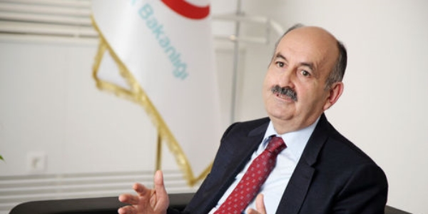 Müezzinoğlu: Kızlarıma '22-23'te bu işi bitirin' dedim