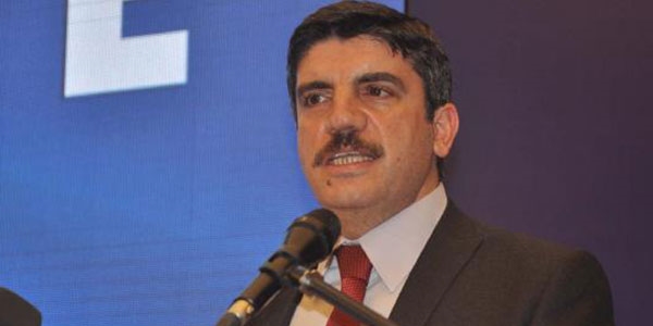 'Kendilerine hizmet etmeyenleri düşman bellemişler'