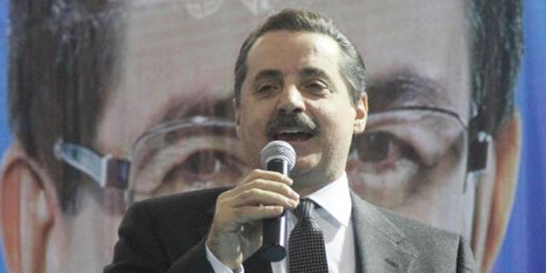 Bakan Çelik 'Kandan vazgeçin'