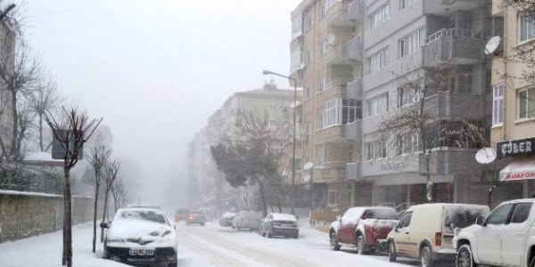Kar yağışı devam ediyor-Haritalı