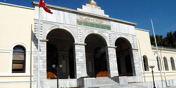 İstanbul Valiliği'nden sahte hesap uyarısı