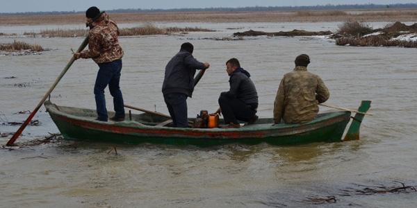 Samsun'da tekne alabora oldu: 3 l