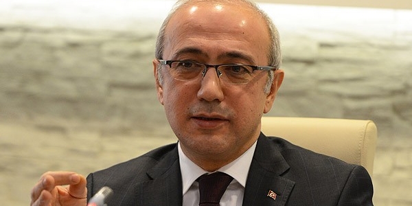 Elvan: Yollarımızı akıllı hale getiriyoruz