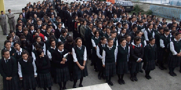Yoksul liseliye 60 Euro destek veriliecek