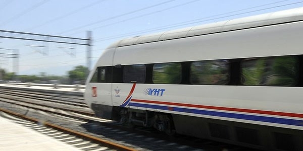 Ankara-Konya hattna 300 KM yapan trenler geliyor