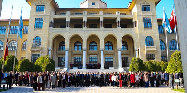 Gazi Üniversitesi'nden ÖSYM'nin uygulamasına tam destek