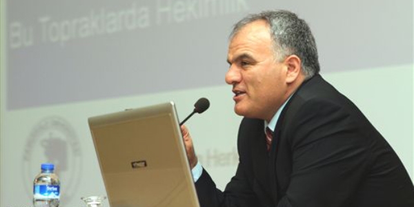PAÜ Tıp Faktültesi Dekanı istifa etti