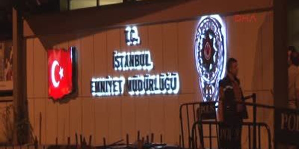 Emniyet'ten dayakçı polis'e soruşturma