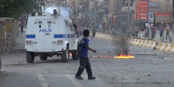 Cizre'deki provokasyon stanbul'a tanmak isteniyor