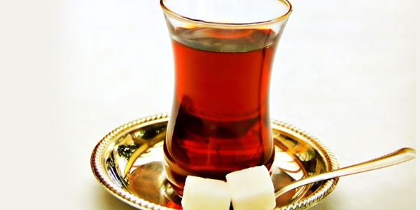 Çay içerken de demlerken de bunlara dikkat!