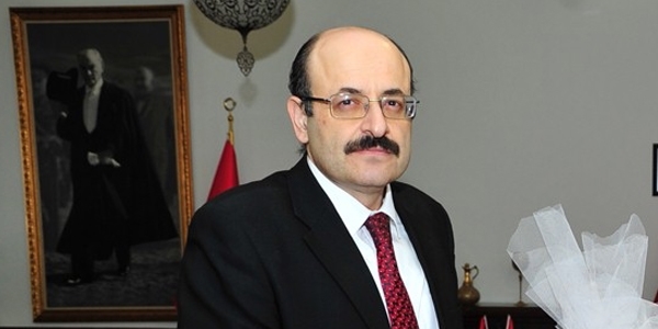 Her öğrenci tezden önce intihal raporu sunacak